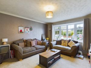 Living Room- click for photo gallery